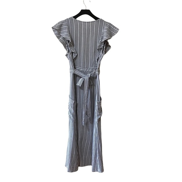 Lost and Wander ‘Kika’ Grey Striped Button-Up Midi Dress - Picture 4 of 10